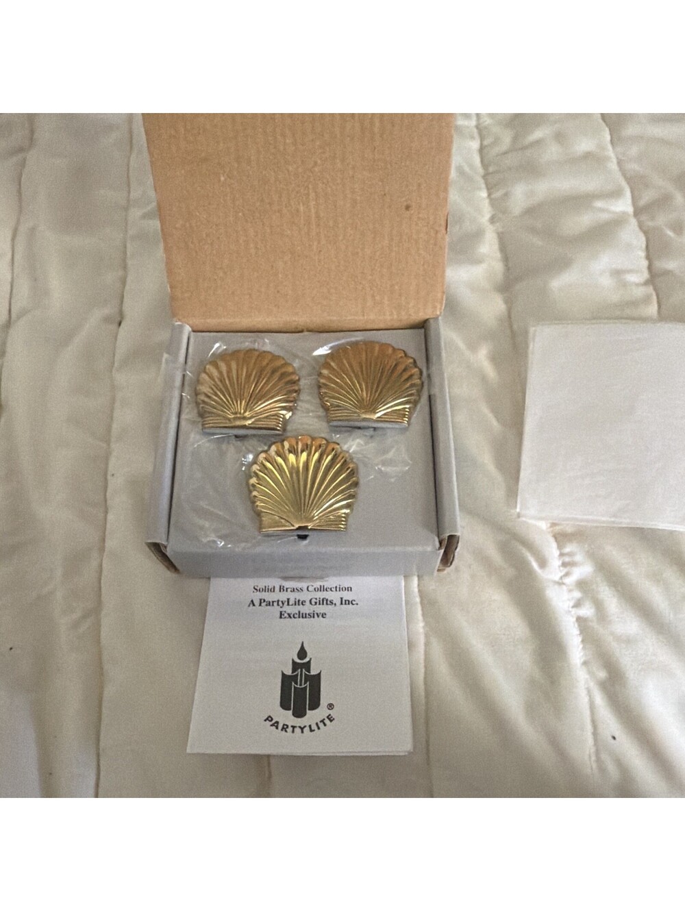 PartyLite Solid Brass Gold Seashell Mini Tea Light Candle Holders Set of 3 Box